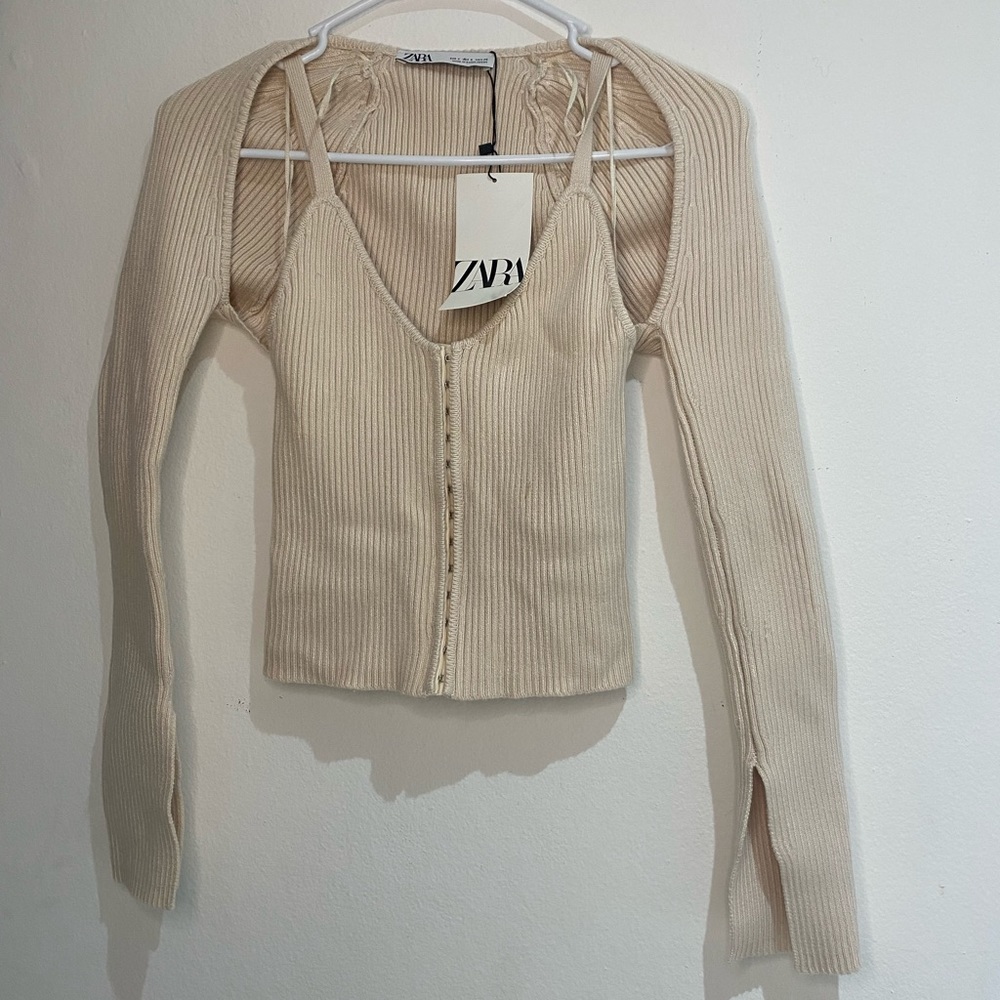 Trendy Top Piece
